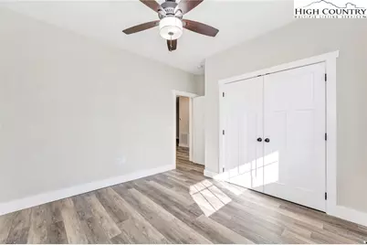 264 W Evergreen Street, West Jefferson, NC 28694 - Photo 25