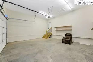 264 W Evergreen St, West Jefferson, NC 28694 - Photo 37