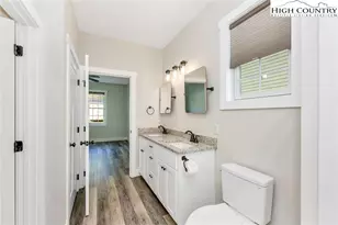 264 W Evergreen St, West Jefferson, NC 28694 - Photo 19