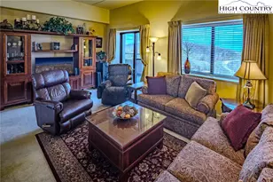 303 Sugar Top Dr, Sugar Mountain, NC 28604 - Photo 5