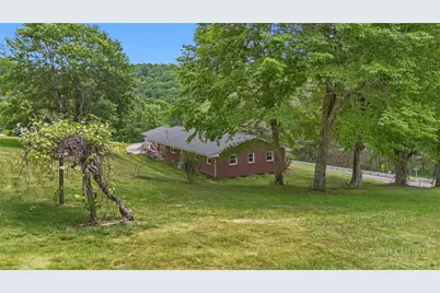 2671 Nc Hwy 16 S Road, Jefferson, NC 28640 - Photo 41