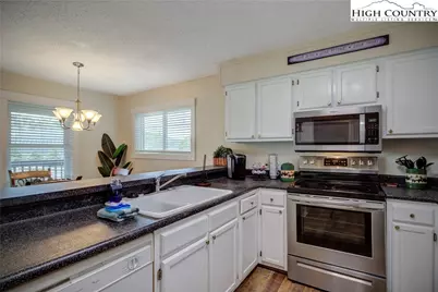 301 Pinnacle Inn Road #3115, Beech Mountain, NC 28604 - Photo 7