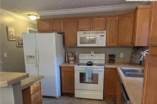 47 Peacock Ln, Sparta, NC 28675 - Photo 11