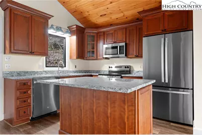 131 Hemlock Road, Banner Elk, NC 28604 - Photo 9