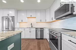 764 Golden Ridge Rd, Blowing Rock, NC 28605 - Photo 7