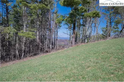 52 Clouds Rest Drive, Elk Park, NC 28622 - Photo 17