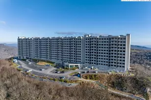 303 Sugar Top Dr, Sugar Mountain, NC 28604 - Photo 21