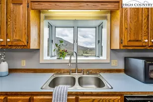 237 Valleyview Dr, Jefferson, NC 28640 - Photo 17