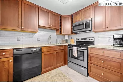 303 Sugar Top Drive #2122, Sugar Mountain, NC 28604 - Photo 13