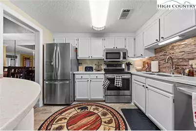 303 Sugar Top Drive #2617, Sugar Mountain, NC 28604 - Photo 9