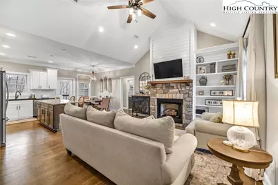 362 Fairway Oaks Drive, West Jefferson, NC 28694 - Photo 9