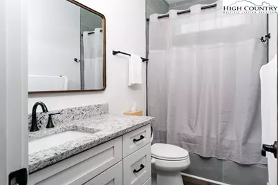 240 Ridgeline #19 Drive, Sugar Mountain, NC 28604 - Photo 23