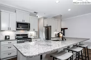 240 Ridgeline Dr #19, Sugar Mountain, NC 28604 - Photo 11