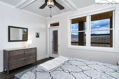 240 Ridgeline #19 Drive, Sugar Mountain, NC 28604 - Photo 13