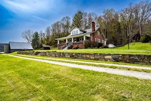 150 Wm Hardy Mast Rd, Sugar Grove, NC 28679 - Photo 3