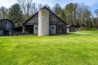 150 Wm Hardy Mast Road, Sugar Grove, NC 28679 - Photo 35