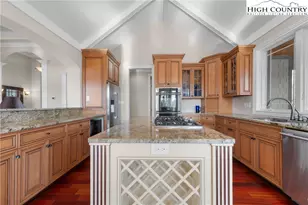 46 N Ridge Ln, Newland, NC 28657 - Photo 13