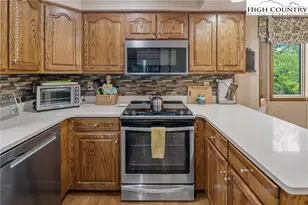 491 Waterside Dr, Blowing Rock, NC 28605 - Photo 7