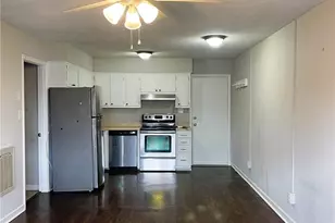 1005 Beech Mountain Pkwy, Beech Mountain, NC 28604 - Photo 5