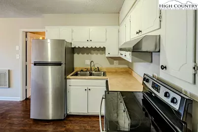 1005 Beech Mountain Parkway #207, Beech Mountain, NC 28604 - Photo 7