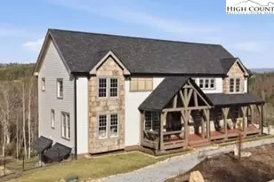 457 Autumn Leaf Wy, Crumpler, NC 28617 - Photo 13