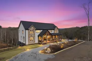 457 Autumn Leaf Wy, Crumpler, NC 28617 - Photo 15