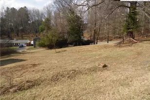 232 Riverview Dr, Sparta, NC 28675 - Photo 45