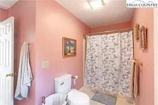117 Sorrento Park Dr, Blowing Rock, NC 28605 - Photo 33