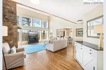 117 Sorrento Park Drive, Blowing Rock, NC 28605 - Photo 7