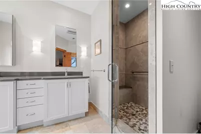 1690 Evergreen, Boone, NC 28607 - Photo 37