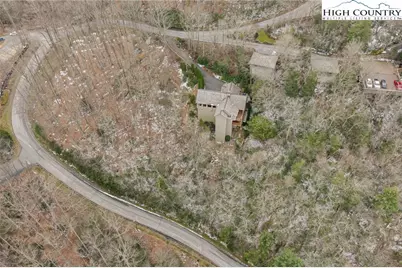 1690 Evergreen, Boone, NC 28607 - Photo 45