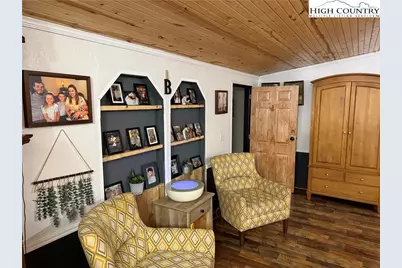 672 Upper Hanging Rock Roads, Spruce Pine, NC 28777 - Photo 11