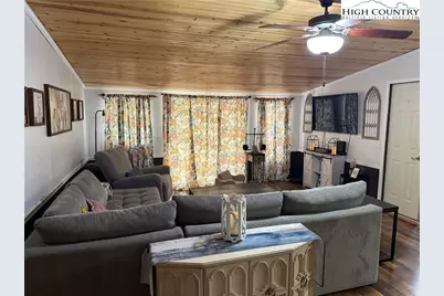 672 Upper Hanging Rock Roads, Spruce Pine, NC 28777 - Photo 5