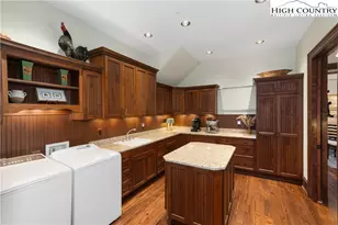 733 Dogwood Ln, Blowing Rock, NC 28605 - Photo 23