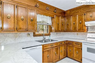 115 Old Obids Road, West Jefferson, NC 28694 - Photo 11