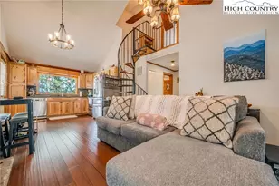 109 Mountain Ivy Ln, Boone, NC 28607 - Photo 11