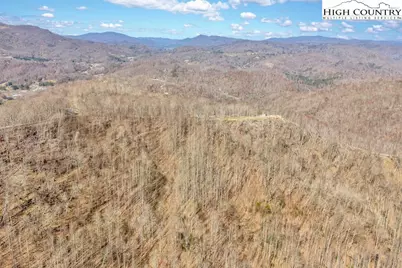 110 Blacksmith Circle, Elk Park, NC 28622 - Photo 17