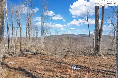 110 Blacksmith Circle, Elk Park, NC 28622 - Photo 5