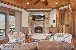 38 Eagle Cottage Ln, Banner Elk, NC 28604 - Photo 5