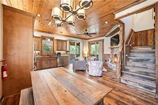 38 Eagle Cottage Ln, Banner Elk, NC 28604 - Photo 7