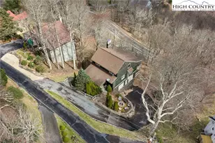 173 Chipmunk Ln, Blowing Rock, NC 28605 - Photo 49