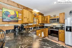 251 Stone Valley Rd, Grassy Creek, NC 28631 - Photo 9