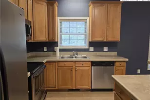 196 High Meadows Ct, Fleetwood, NC 28626 - Photo 9