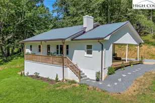 393 Carter Miller Rd, Todd, NC 28684 - Photo 5