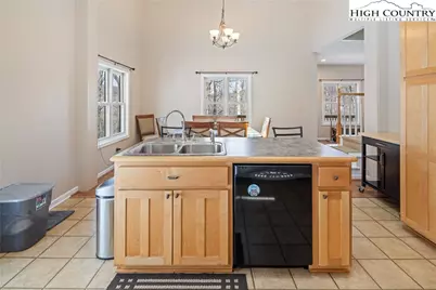 150 19th Hole Drive, West Jefferson, NC 28694 - Photo 9