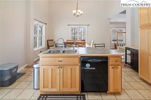 150 19th Hole Dr, West Jefferson, NC 28694 - Photo 9