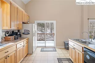 150 19th Hole Dr, West Jefferson, NC 28694 - Photo 11