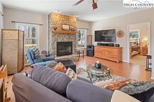 150 19th Hole Dr, West Jefferson, NC 28694 - Photo 7