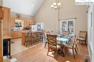 150 19th Hole Dr, West Jefferson, NC 28694 - Photo 7