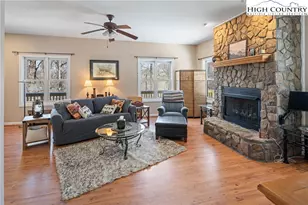150 19th Hole Dr, West Jefferson, NC 28694 - Photo 5